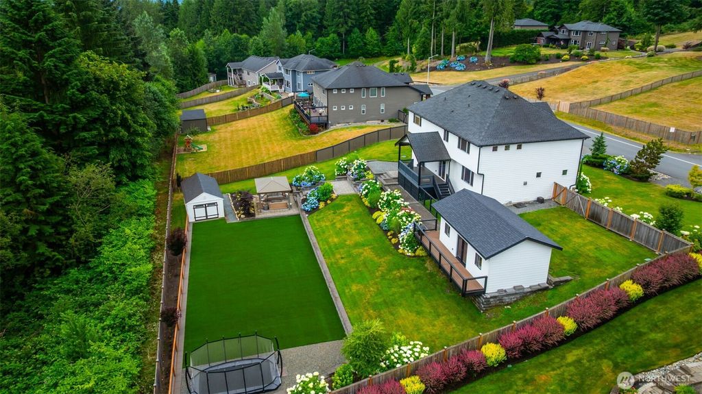 Photo of 11001 204th Avenue SE, Snohomish, WA 98290 (MLS # 2405412)