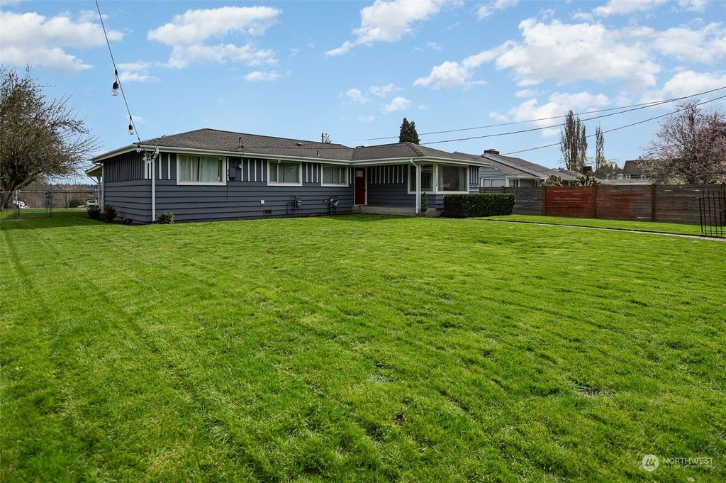 Photo of 11236 20th Avenue S, Seattle, WA 98168 (MLS # 2205650)