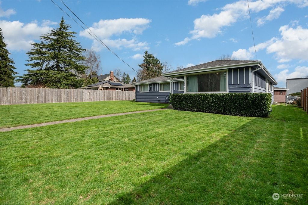 Photo of 11236 20th Avenue S, Seattle, WA 98168 (MLS # 2205650)