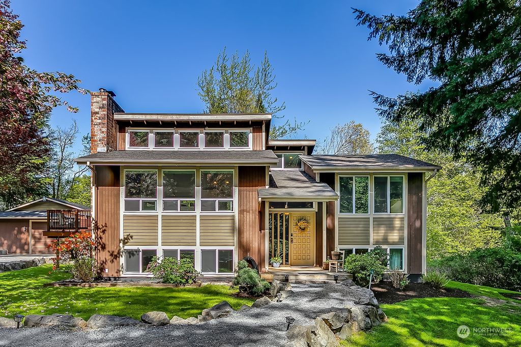 Photo of 12031 7th Place SE, Lake Stevens, WA 98258 (MLS # 2065592)