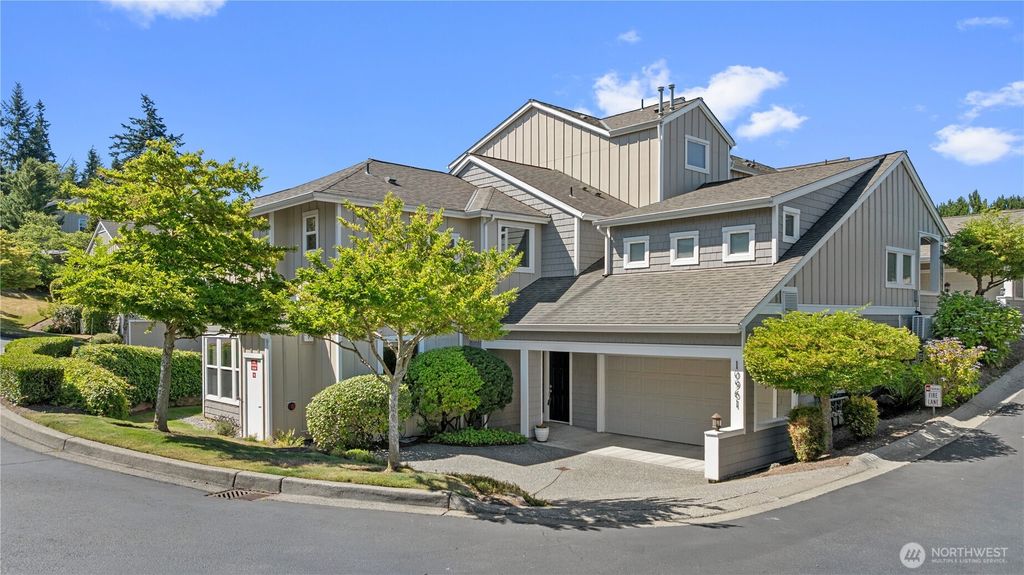 Photo of 10961 Villa Monte Court, Mukilteo, WA 98275 (MLS # 2407212)