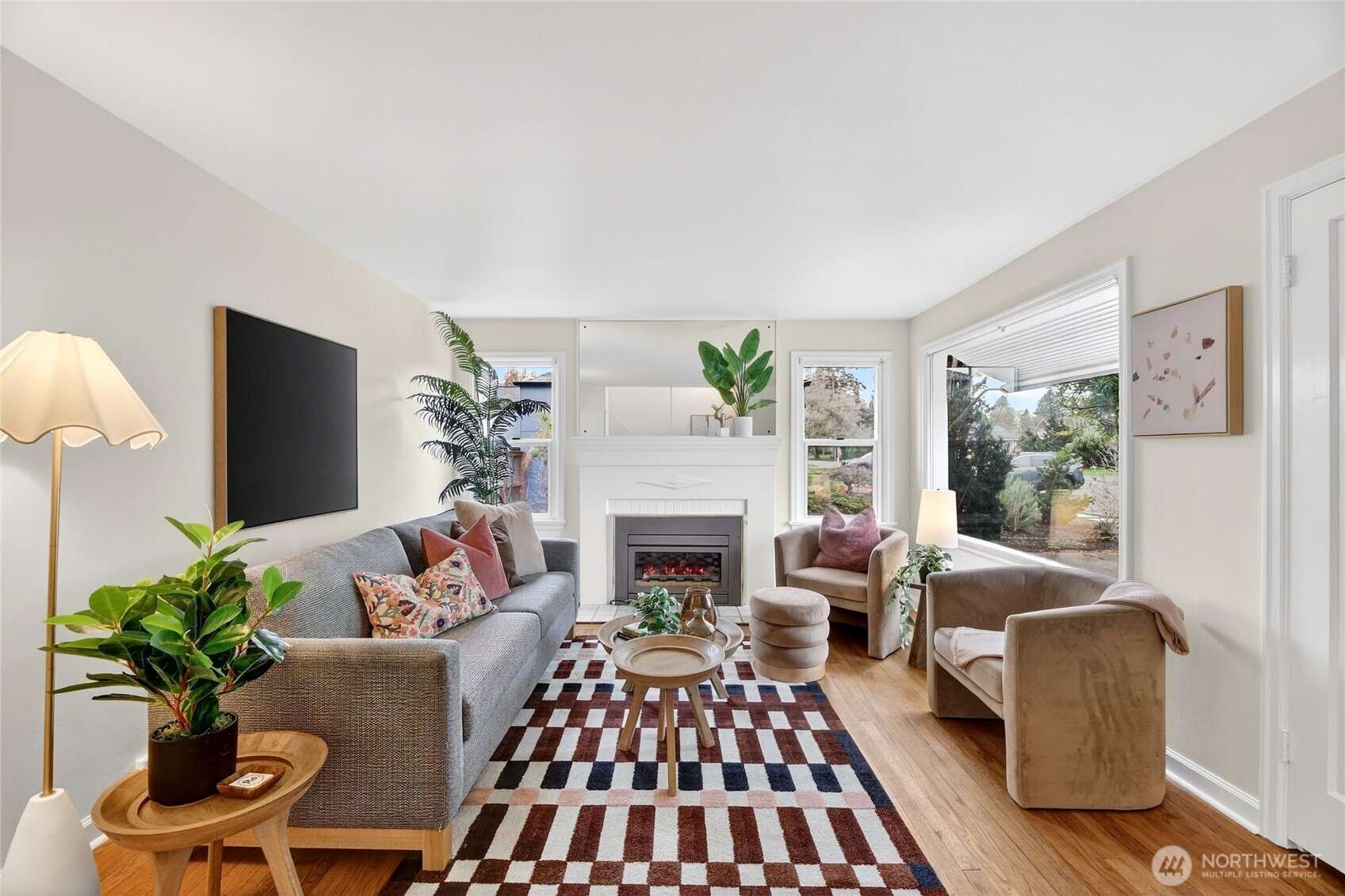 10016 13th Avenue NW