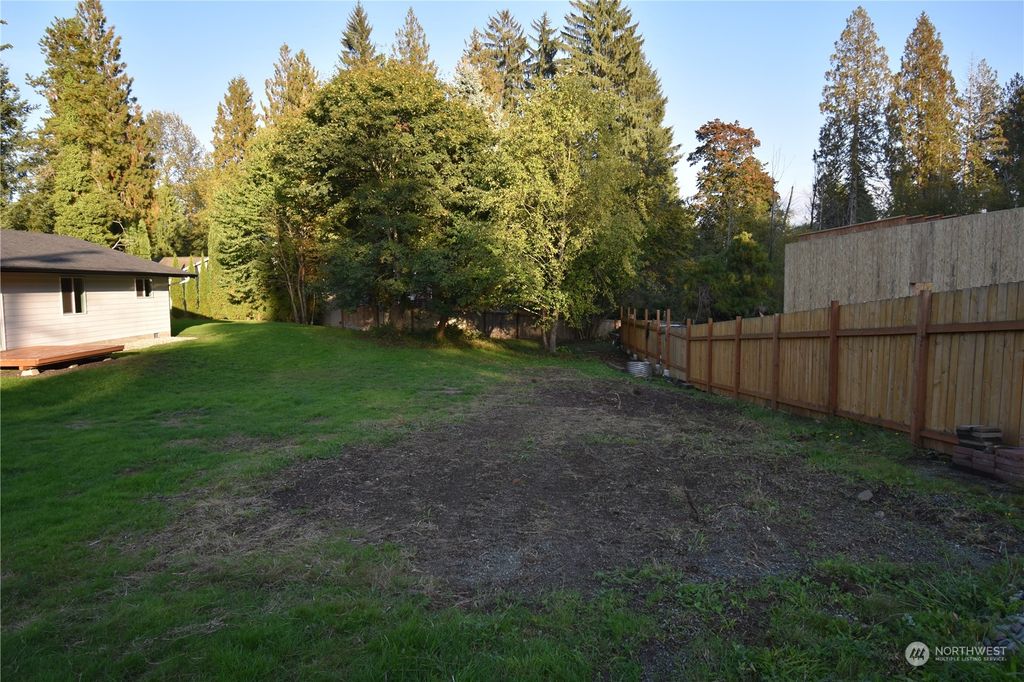 Photo of 303 prospect Ave, Granite Falls, WA 98252 (MLS # 2171759)