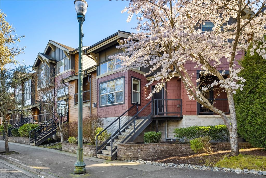 Photo of 4864 Pointes Drive, Mukilteo, WA 98275 (MLS # 2217742)