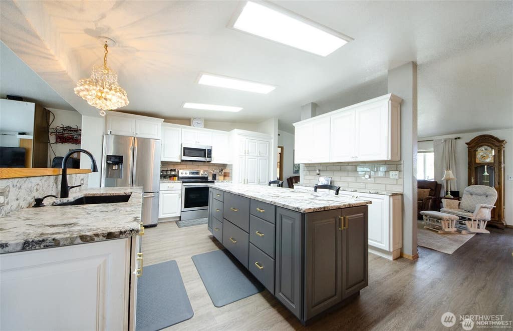 Photo of 9220 183rd Avenue SW, Rochester, WA 98579 (MLS # 2569473)