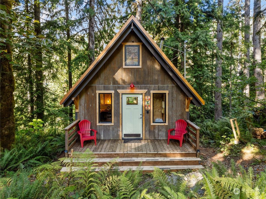 Photo of 52605 Mason Place, Gold Bar, WA 98251 (MLS # 2294012)