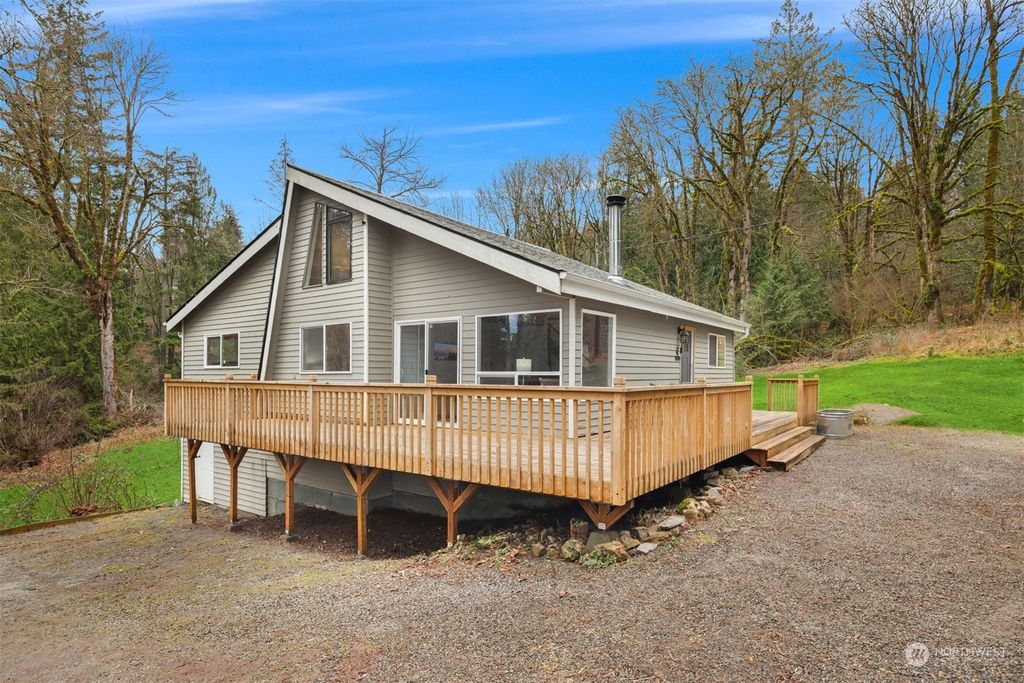 Photo of 19729 207th Avenue SE, Monroe, WA 98272 (MLS # 2327752)