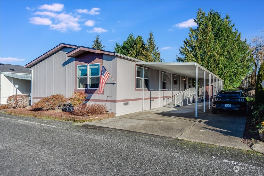 Photo of 14727 43rd Avenue NE #27, Marysville, WA 98271 (MLS # 2315377)