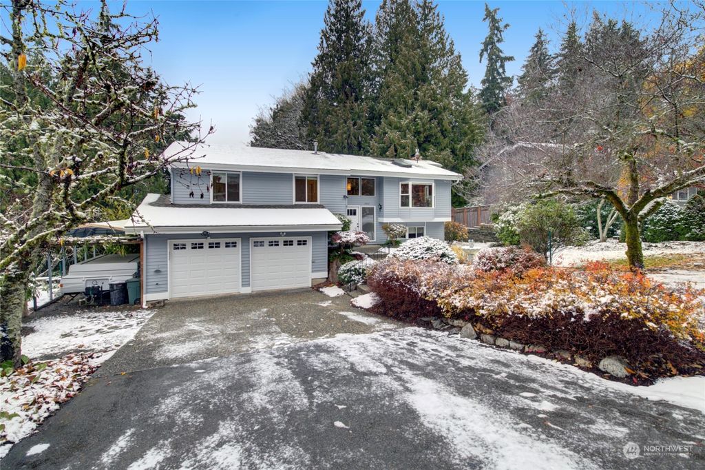 Photo of 19512 SE 21st Street, Sammamish, WA 98075 (MLS # 2019080)