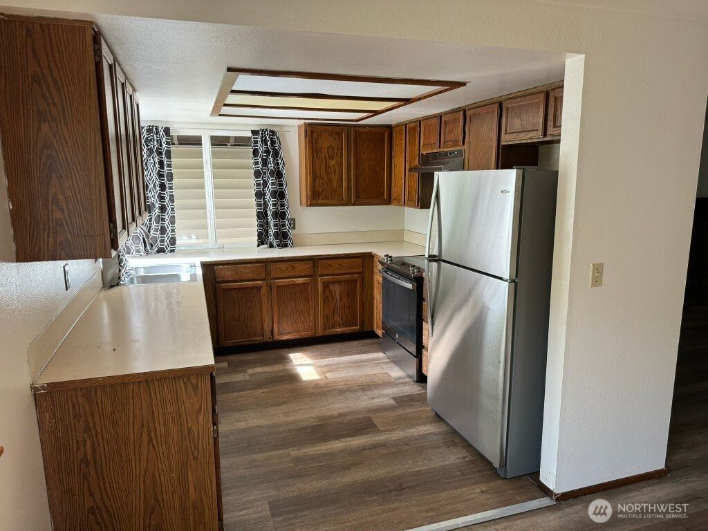 Photo of 29523 4th Avenue S, Federal Way, WA 98003 (MLS # 2469262)