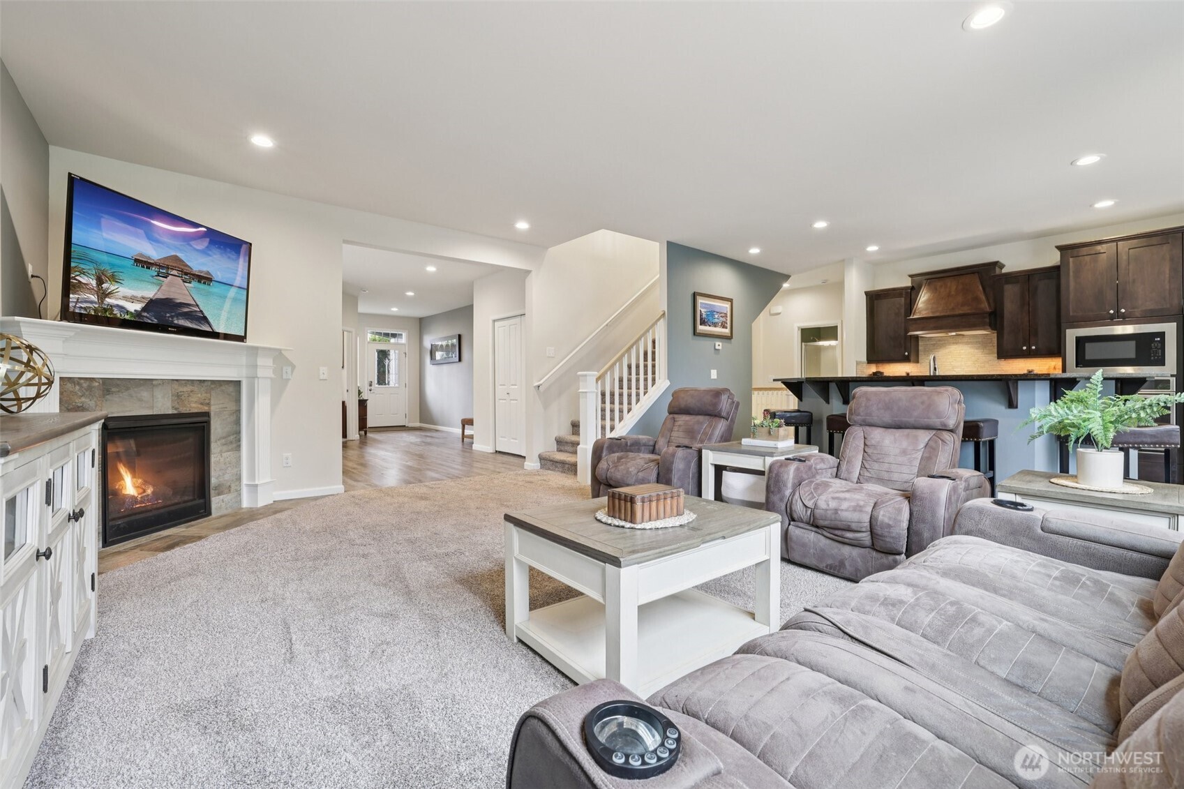 11901 34th Street NE