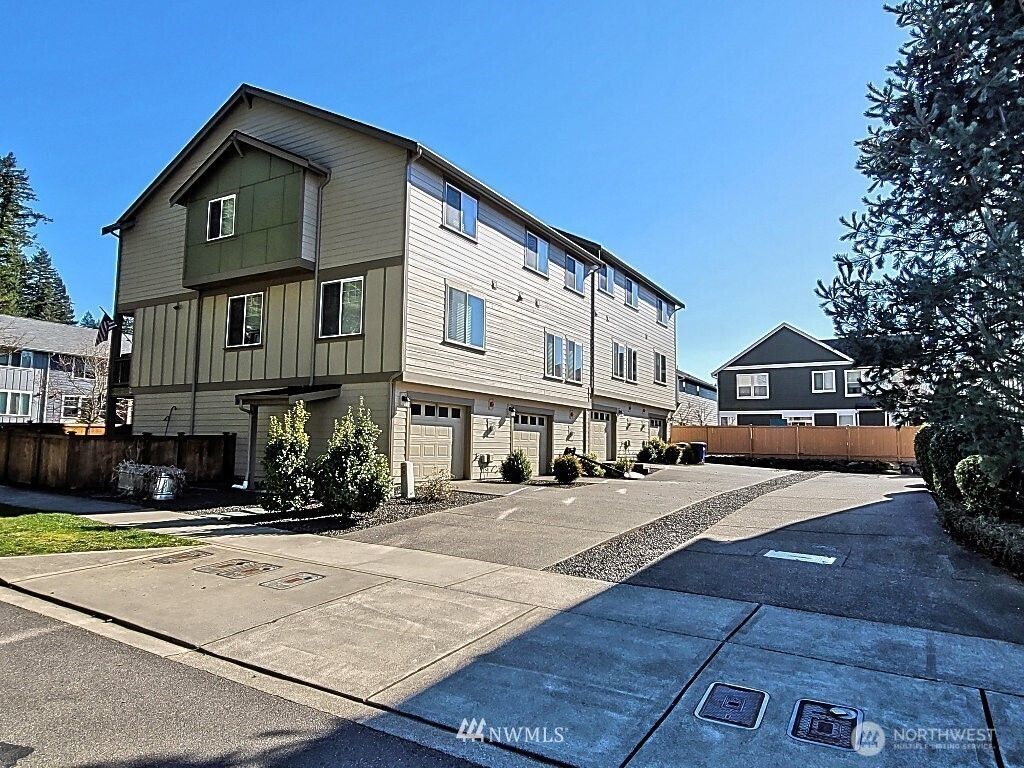 Photo of 517 Oso Berry Street NW, Olympia, WA 98502 (MLS # 2513658)