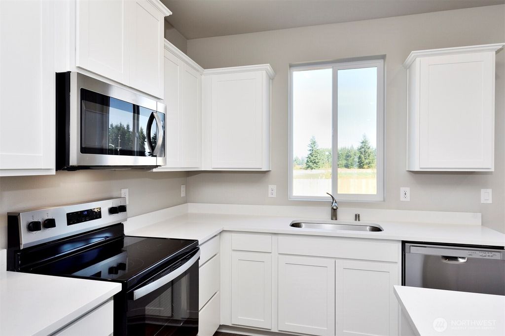 Photo of 9729 Brown Street SE, Yelm, WA 98597 (MLS # 2521988)