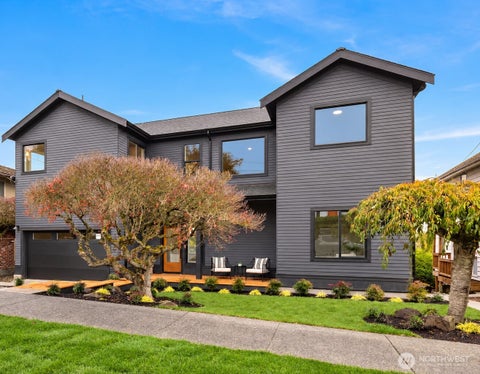 Photo of 3020 38th Avenue W, Seattle, WA 98199 (MLS # 2593506)