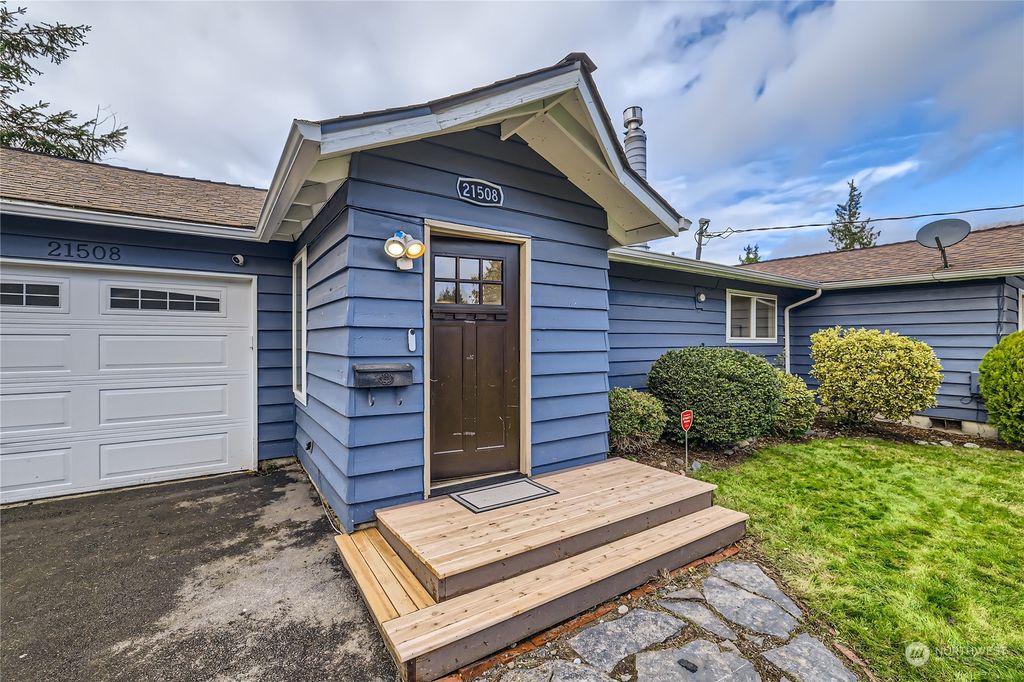 Photo of 21508 52nd Place W, Mountlake Terrace, WA 98043 (MLS # 2310548)