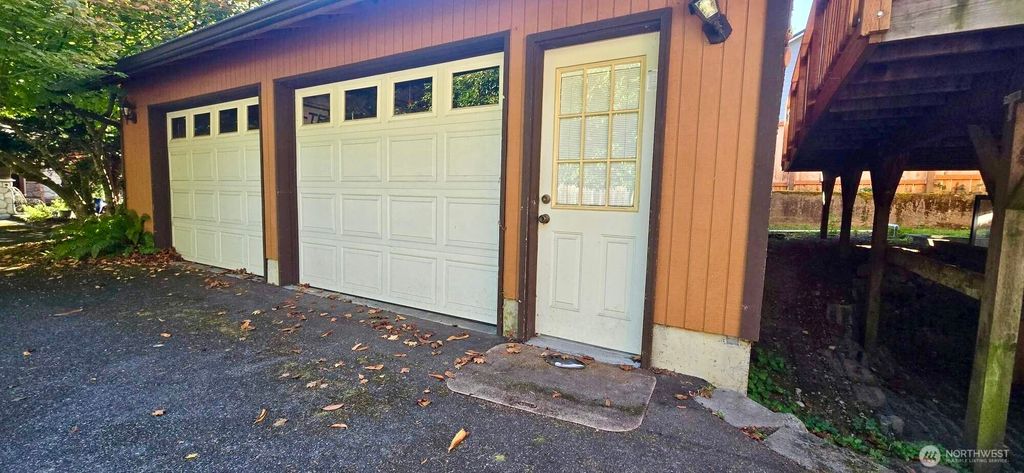 Photo of 15248 Dayton Ave Avenue N, Shoreline, WA 98133 (MLS # 2449500)