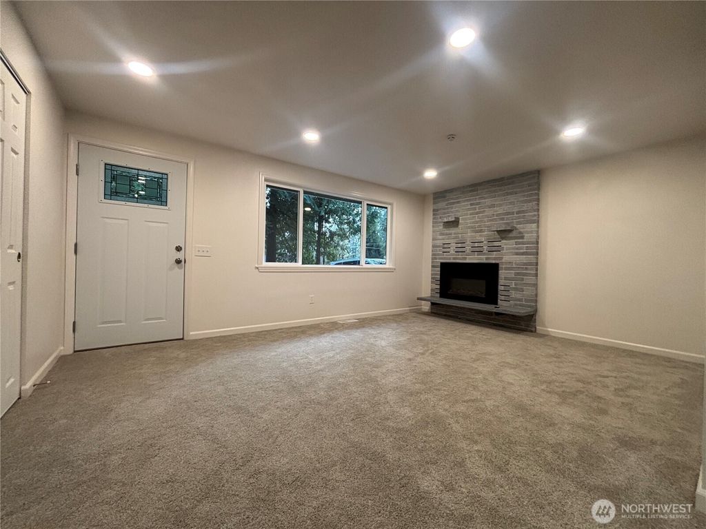 Photo of 4435 Fir Drive NE, Bremerton, WA 98310 (MLS # 2468934)