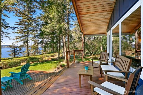 Photo of 3392 Harbor View Drive, Langley, WA 98260 (MLS # 2512539)