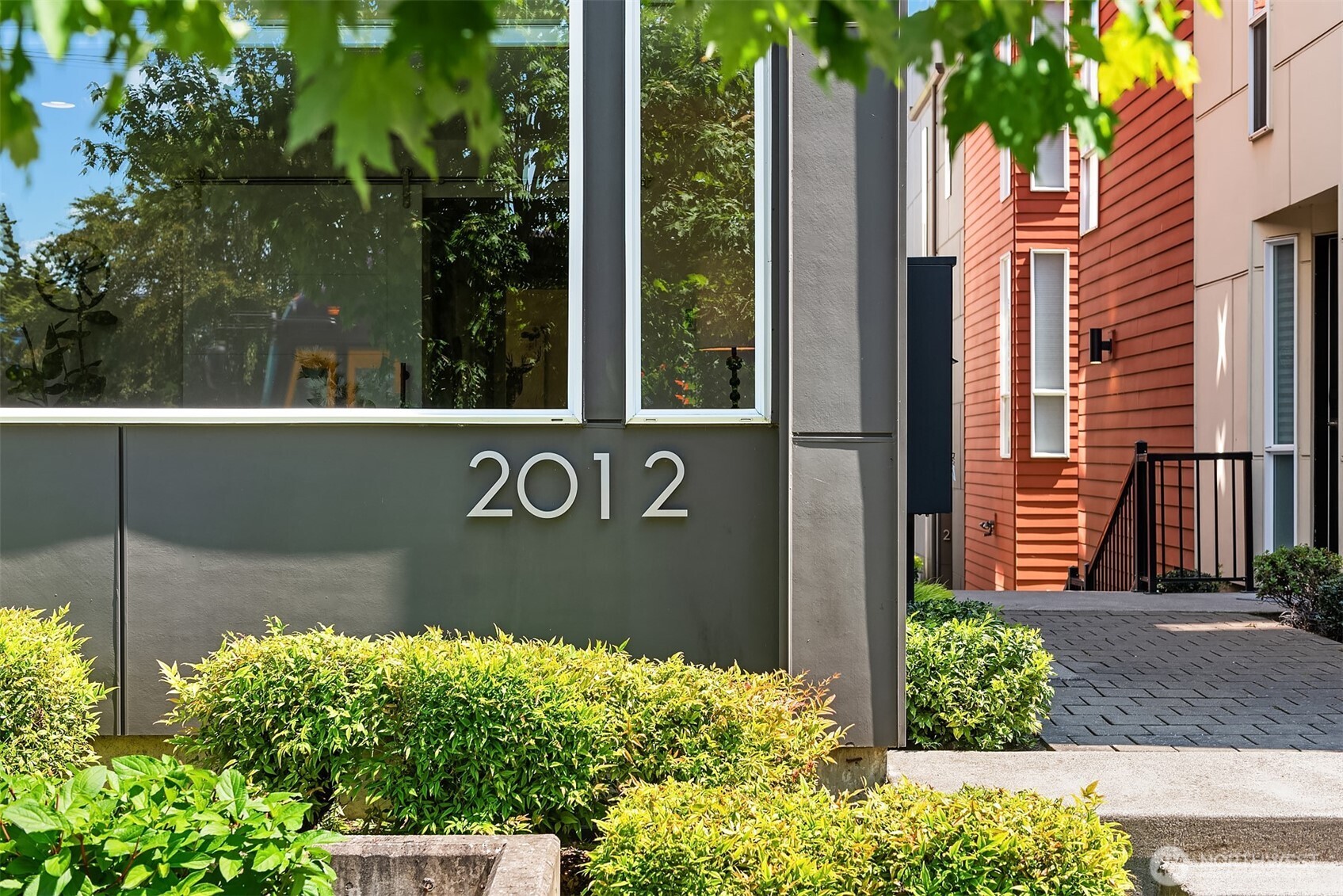2012 14th Avenue S