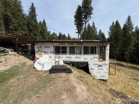 Photo of 154 W Cougar Creek Road, Wauconda, WA 98859 (MLS # 2549439)