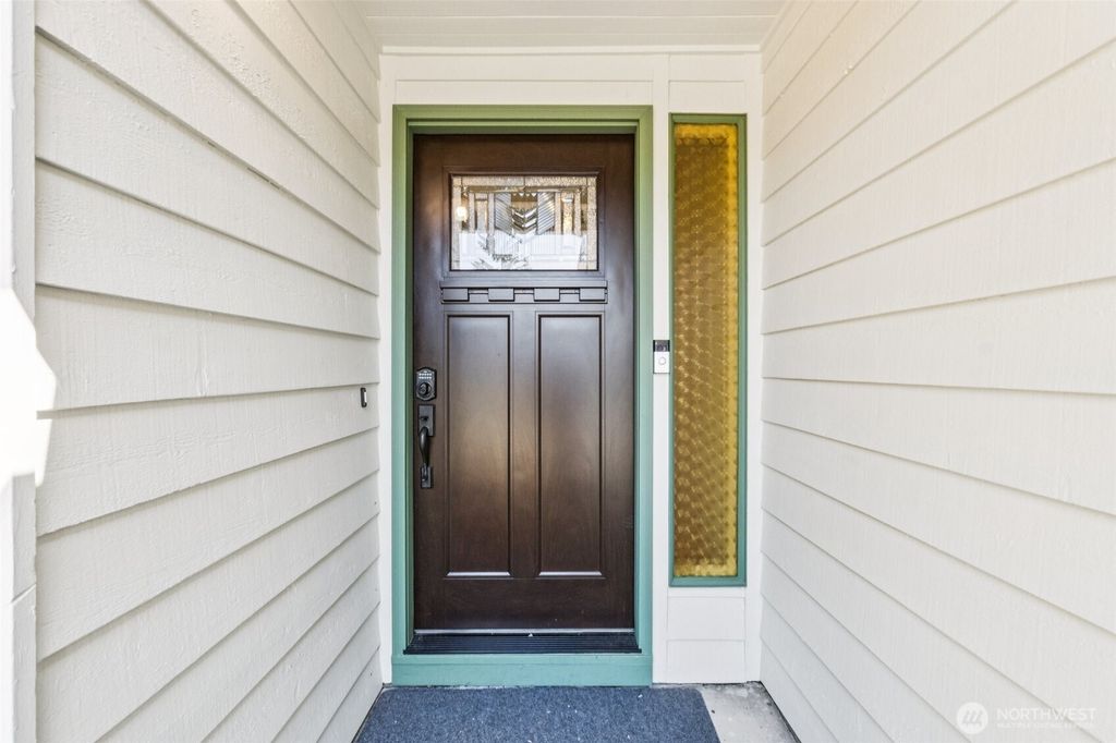 Photo of 13706 SE 172nd Street, Renton, WA 98058 (MLS # 2407381)