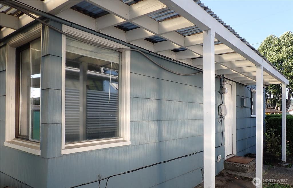 Photo of 1317 W Market Street, Aberdeen, WA 98520 (MLS # 2560533)