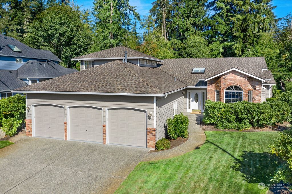 Photo of 15825 68th Avenue SE, Snohomish, WA 98296 (MLS # 2011042)