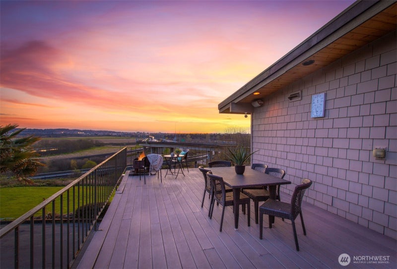 2004 Valley View Drive