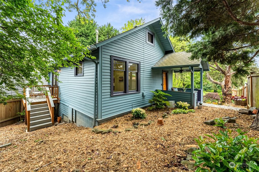 Photo of 4021 Renton Avenue S, Seattle, WA 98108 (MLS # 2244556)
