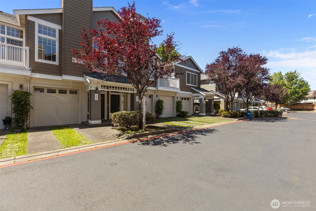 Photo of 555 Anacortes Court NE #103, Renton, WA 98059 (MLS # 2417390)