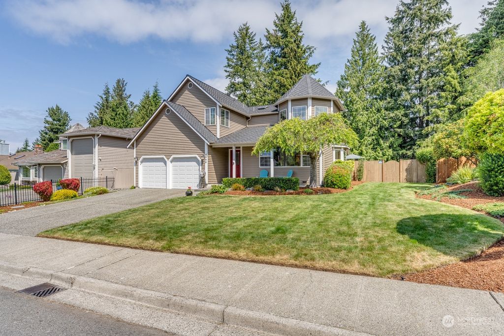 Photo of 6305 137th Place SW, Edmonds, WA 98026 (MLS # 2068297)