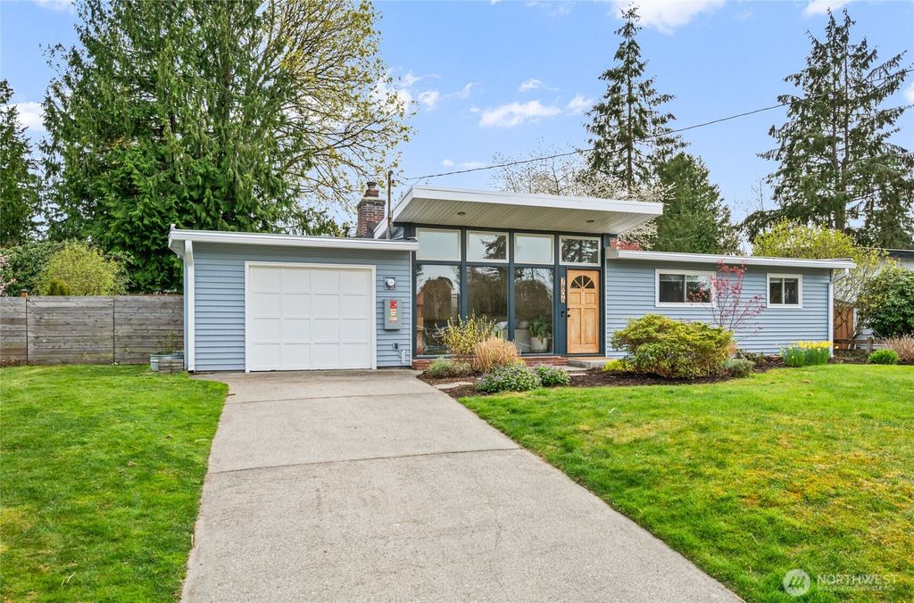 Photo of 7806 192ND Place SW, Edmonds, WA 98026 (MLS # 2353714)