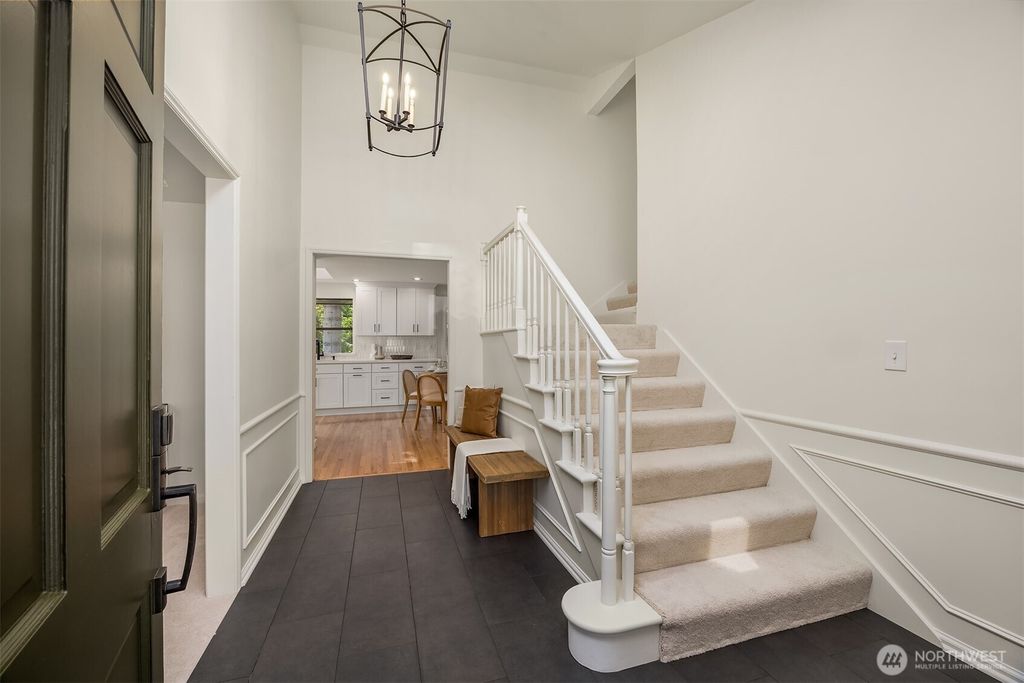 Photo of 7209 76th Avenue SE, Mercer Island, WA 98040 (MLS # 2363808)