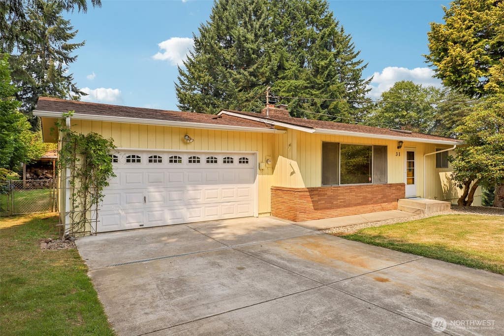 Photo of 31 Cedar Gates Road, Longview, WA 98632 (MLS # 2562314)