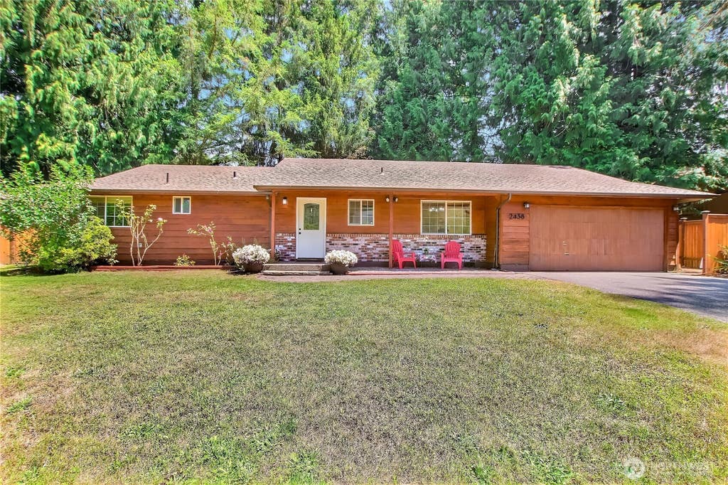 Photo of 2438 Tyndell Circle SW, Tumwater, WA 98512 (MLS # 2545749)