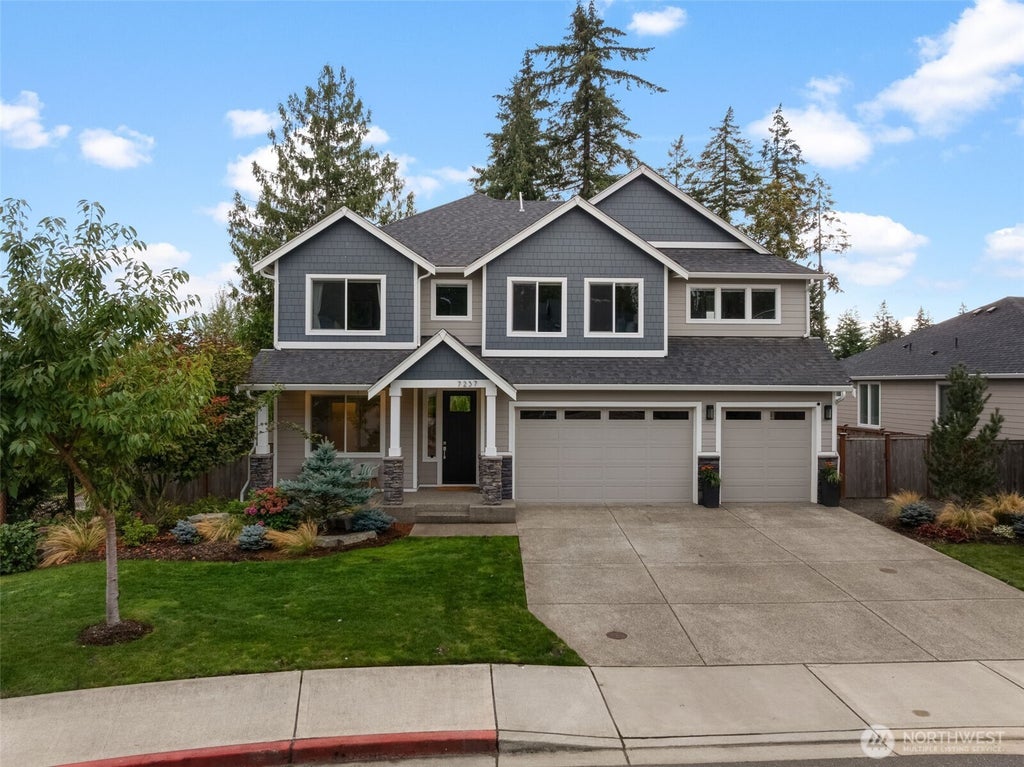 Photo of 7237 Sanford Avenue, Gig Harbor, WA 98335 (MLS # 2582574)