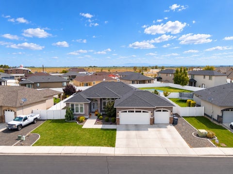 Photo of 1515 E Palos Verdes Lane, Othello, WA 99344 (MLS # 2588951)