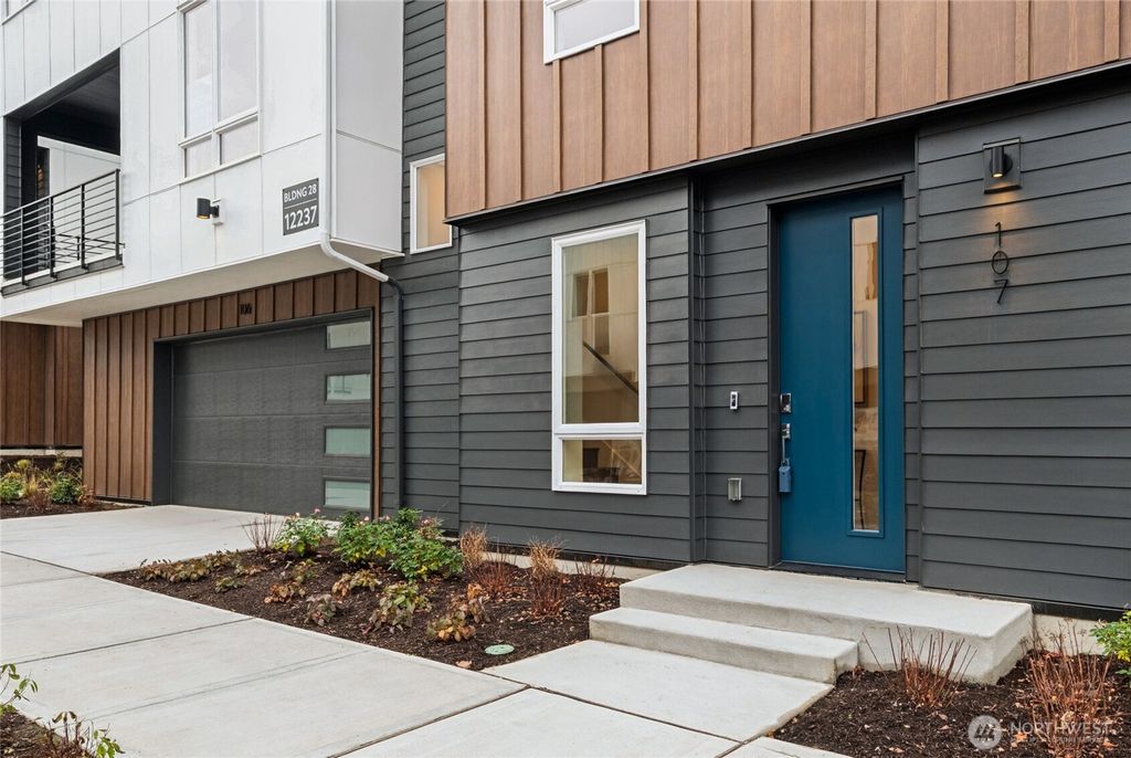 Photo of 12237 137th Place NE #2807, Redmond, WA 98052 (MLS # 2443923)