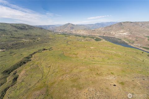 Photo of 0 NHN Haystack Drive, Orondo, WA 98843 (MLS # 2520937)