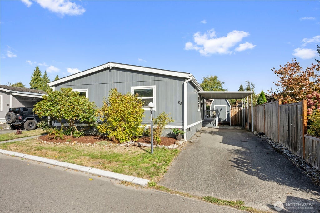 Photo of 11500 Meridian Avenue S #68, Everett, WA 98208 (MLS # 2589234)