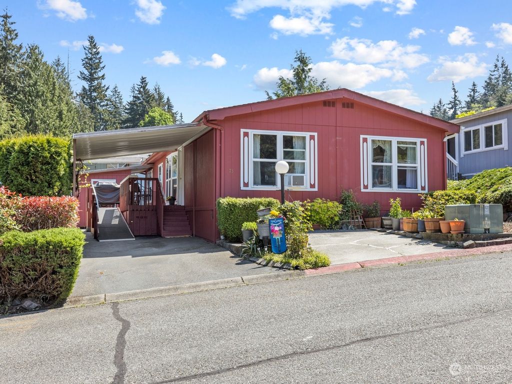 Photo of 5810 Fleming Street #73, Everett, WA 98203 (MLS # 2068833)