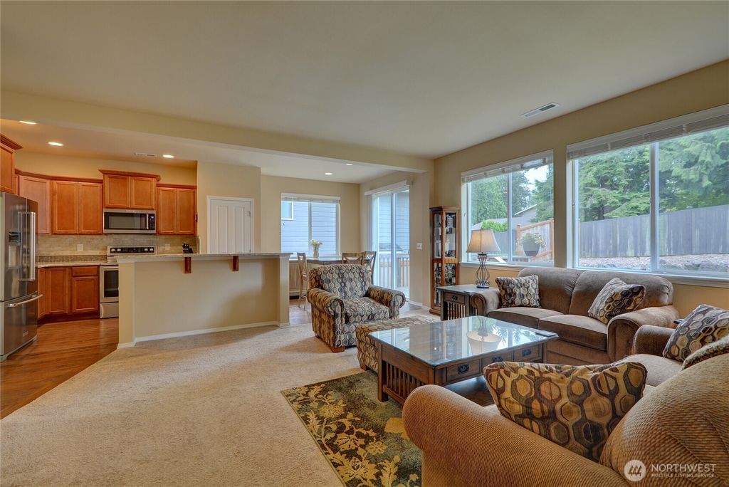 Photo of 8516 72nd Place NE, Marysville, WA 98270 (MLS # 2372598)