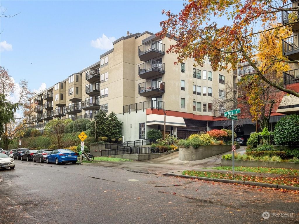 Photo of 500 W Roy Street #W403, Seattle, WA 98119 (MLS # 2183931)