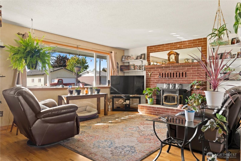 741 Sunrise Drive