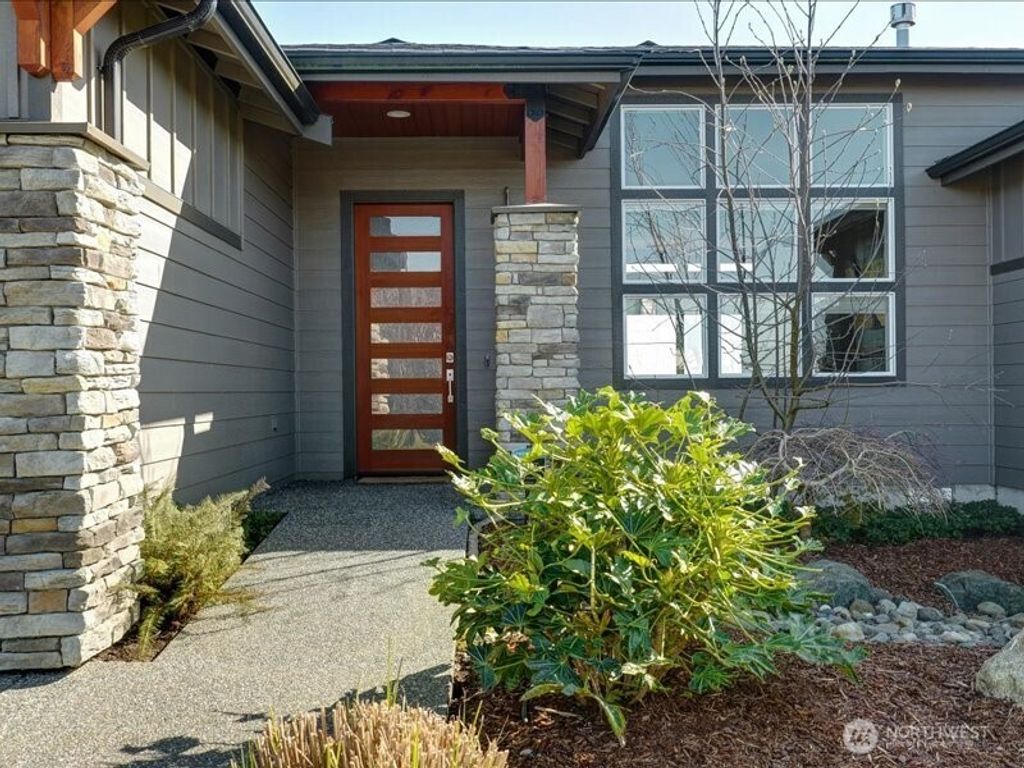 Photo of 2769 Jenjar Avenue, Ferndale, WA 98248 (MLS # 2504663)