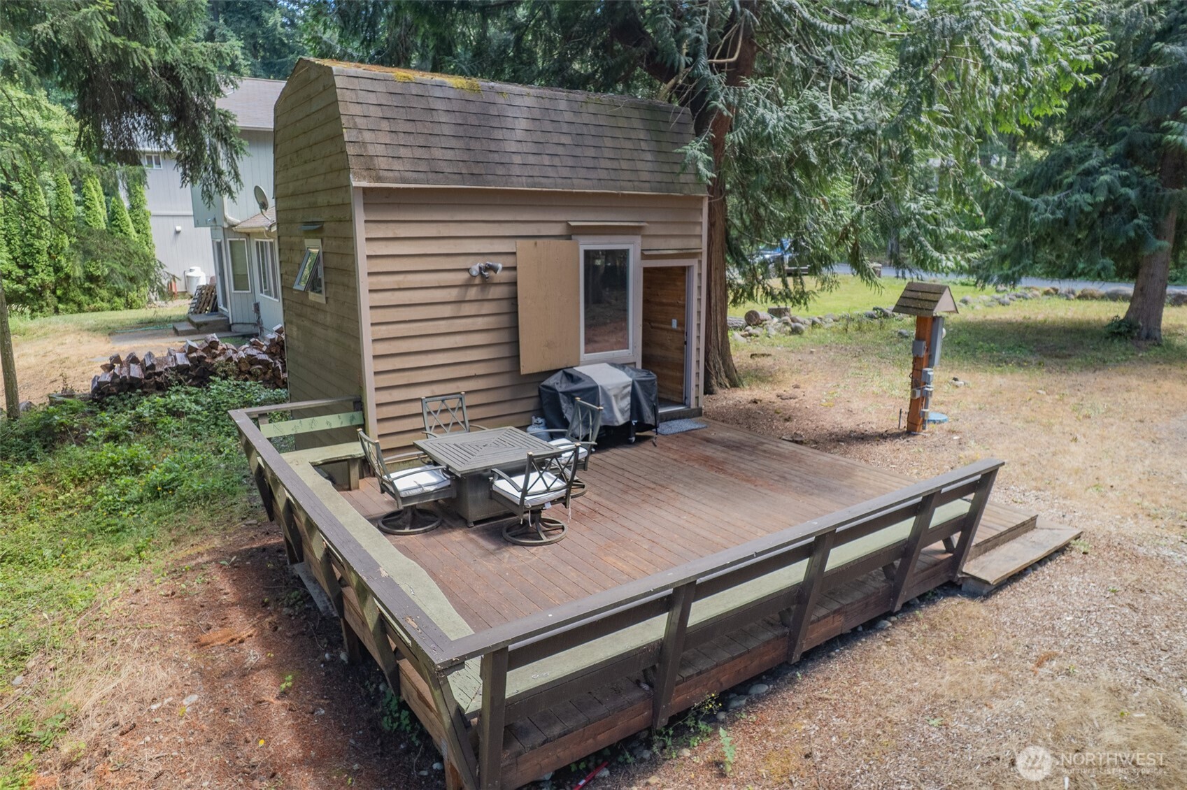 22412 Blue Lake Ct SE