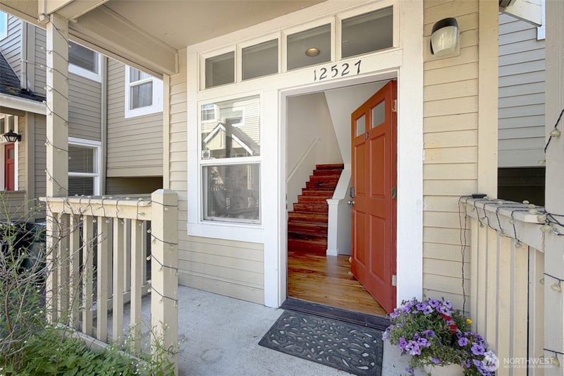 12527 27th Avenue NE D