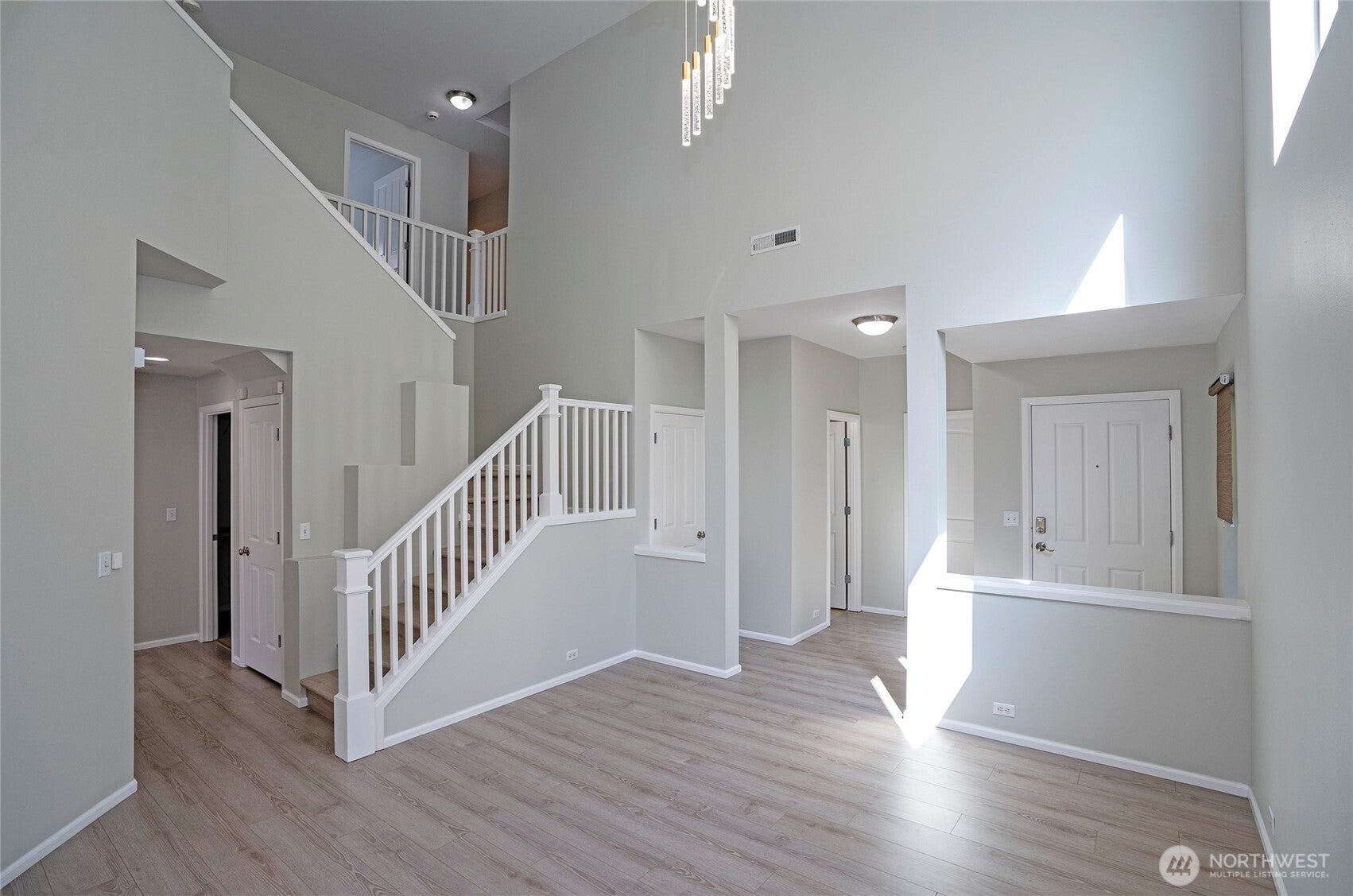 4020 Tribute Avenue E