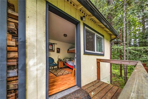 A home in Packwood