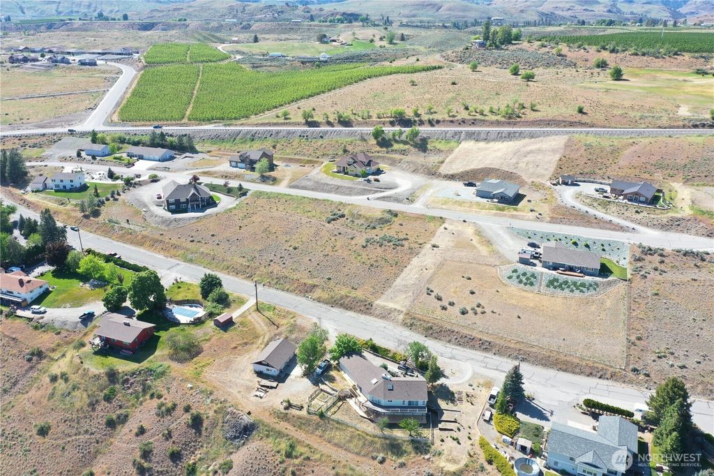Photo of 1308 Mansfield Drive, Okanogan, WA 98840 (MLS # 2519179)
